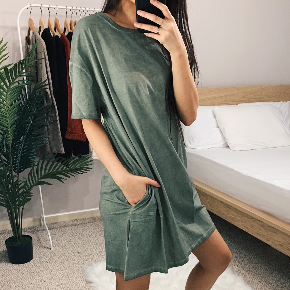 🆕 Olive Green Oil Washed T-Shirt Dress - Picture 3 of 6